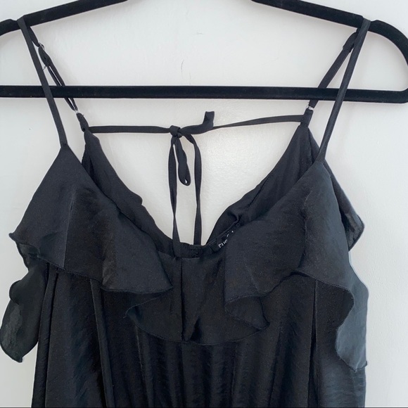 New Ruffle Black Silky Romper Jumpsuit Chic - Picture 3 of 6